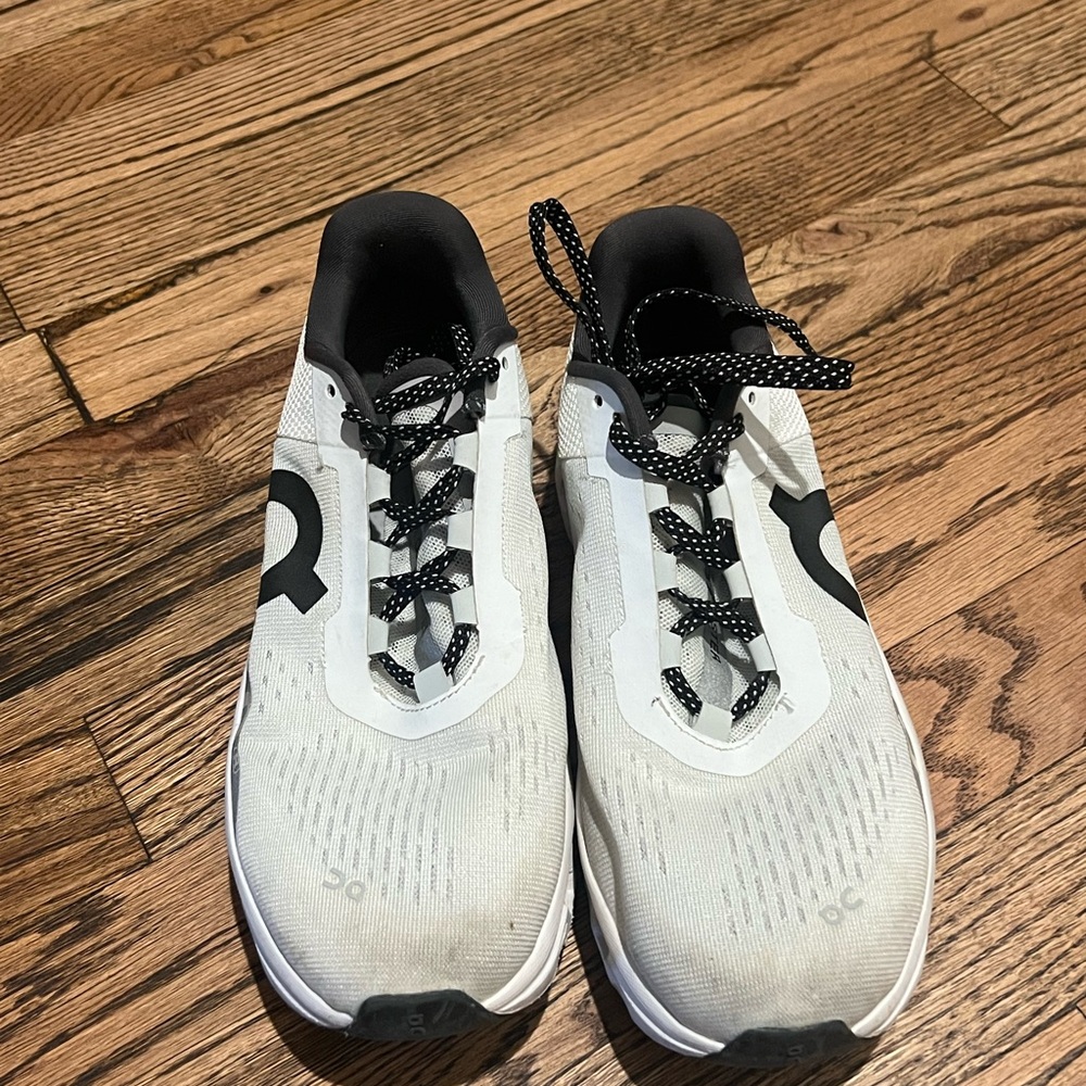 On Running Women's Cloud Sneakers - White and Black